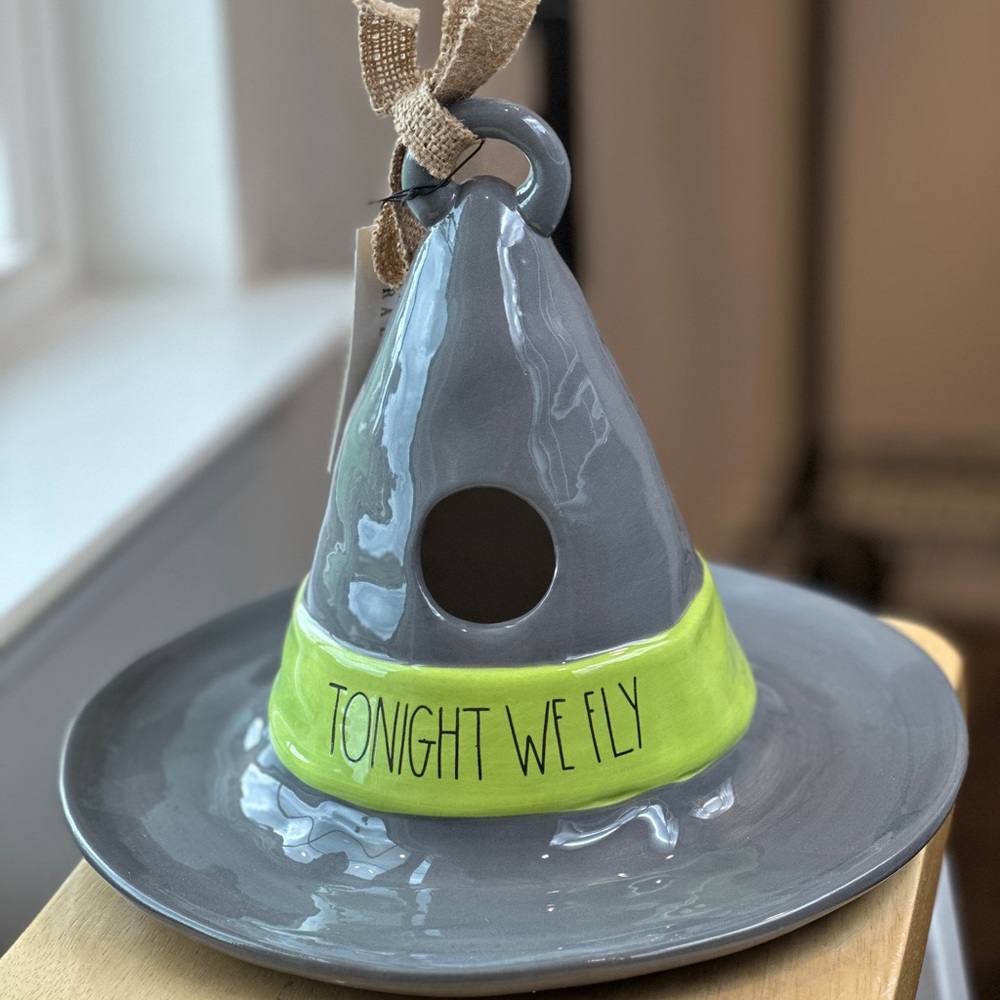Rae Dunn - TONIGHT WE FLY - Ceramic Witches Hat Birdhouse - Hocus Pocus